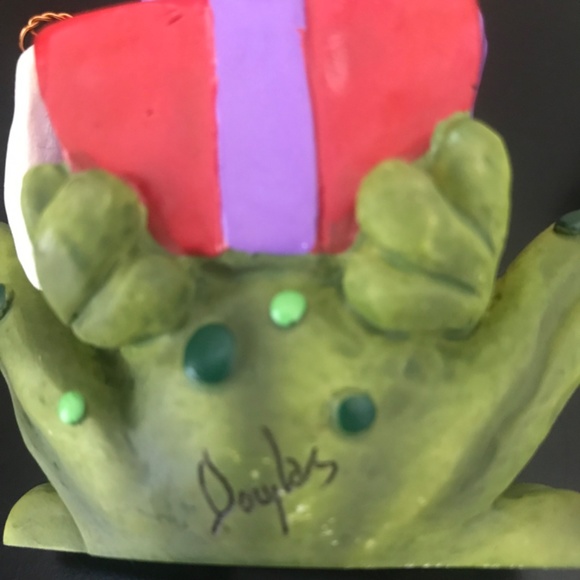 Douglas Christmas Frogs . NWOT. (set of 3)